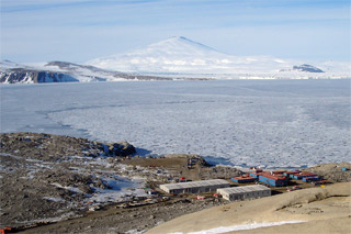 La base côtière italienne estivale Mario Zucchelli, Baie de Terra Nova